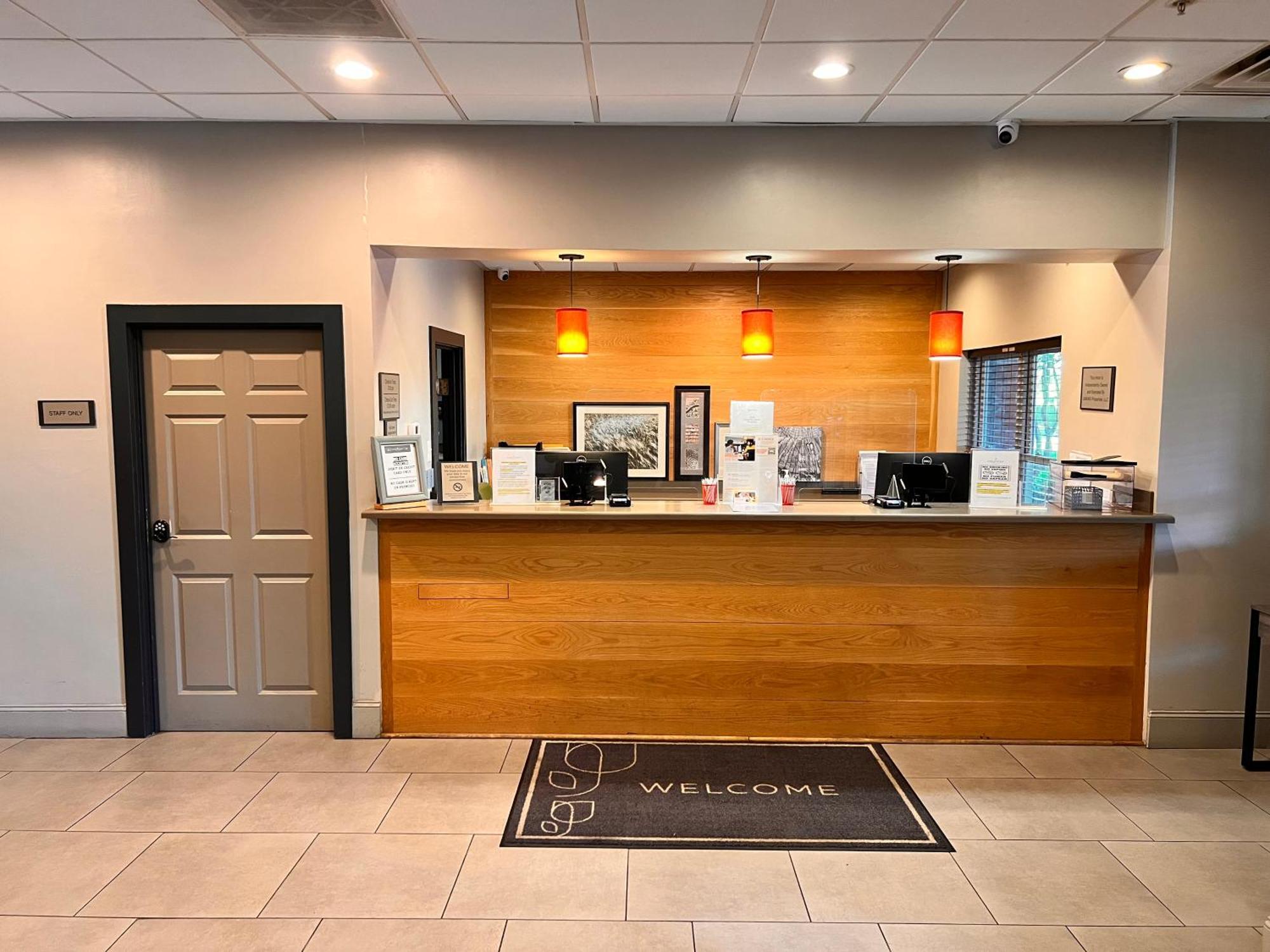 Spark By Hilton Summerville Exterior photo